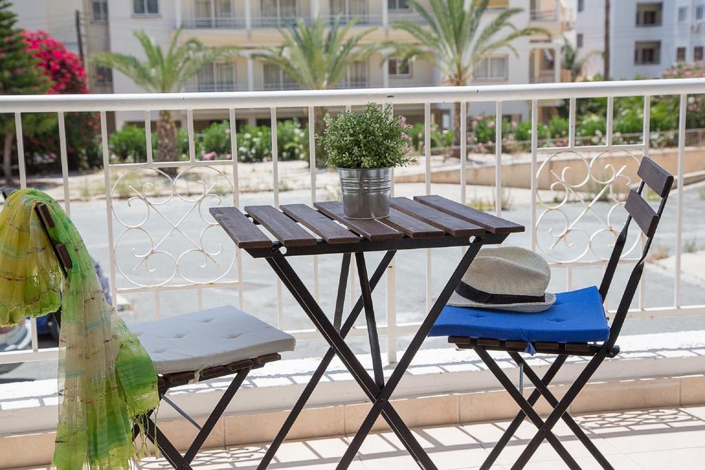 Paphos Love Nest Apartment Ruang foto