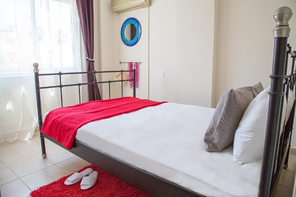 Paphos Love Nest Apartment Ruang foto